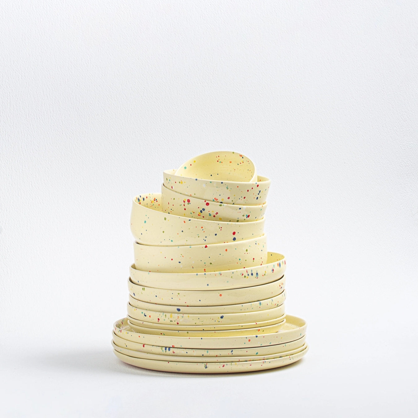 New Party Collection, Set de 24 piezas multicolor - Egg Back Home